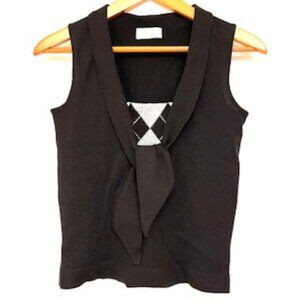 Pringle of Scotland 100% Merino extra fine wool sleeveless sweater